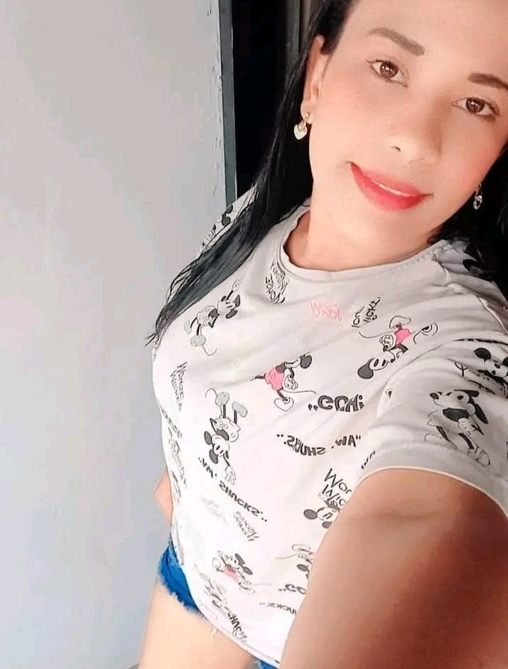 mega-camsex.net esmeralda_gomes livesex profile in so-am-in-up-state-new-york cams