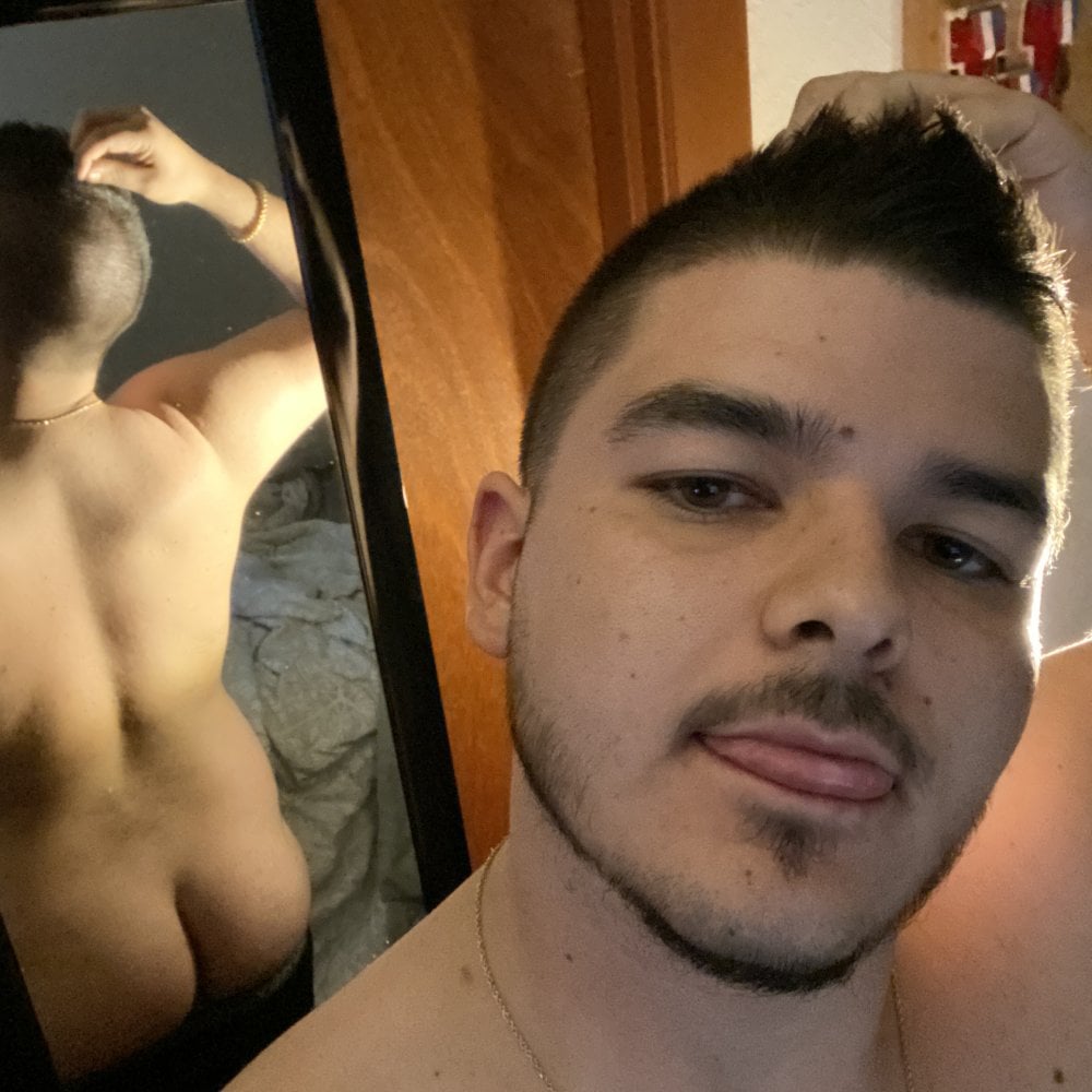 Snowdayyy Webcam Show | Stripchat Global