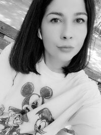 MysticMona's Offline Chat Room