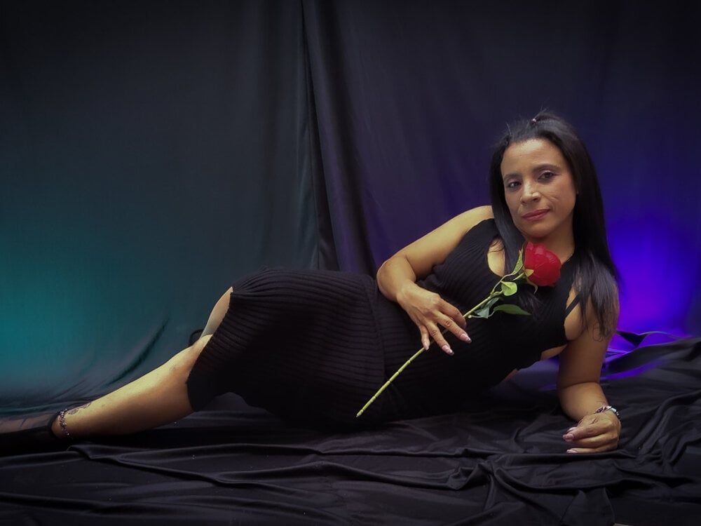 miagomez_cg