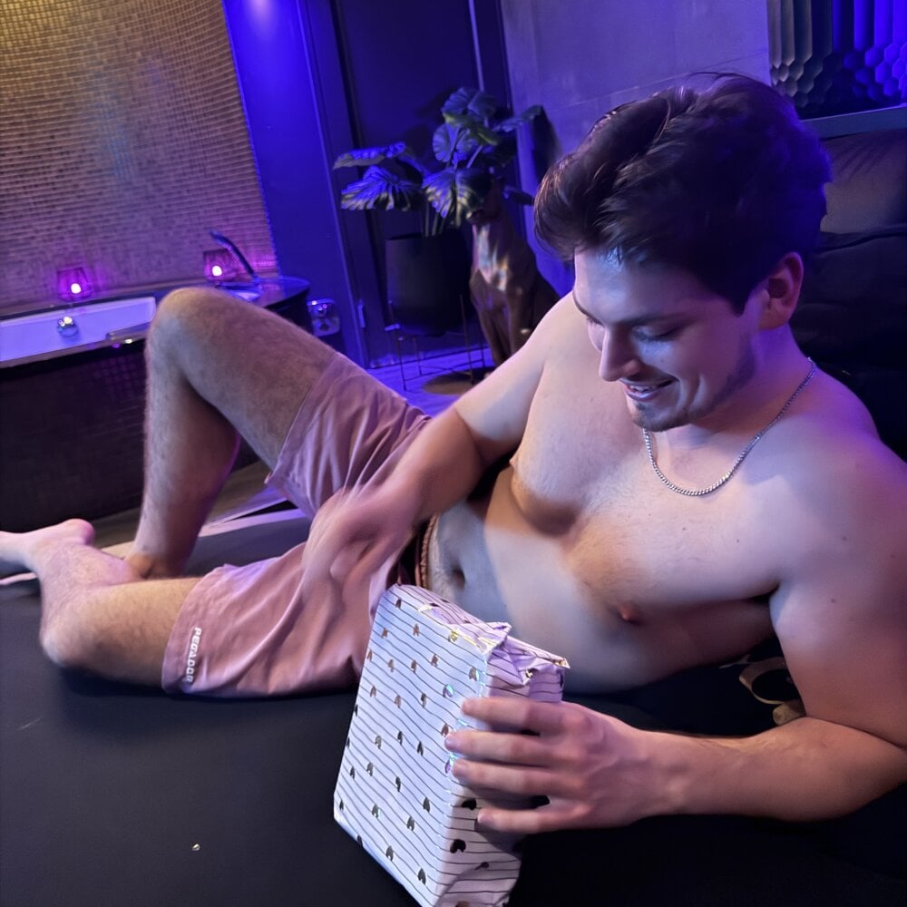 xlucax's Offline XXX Chat