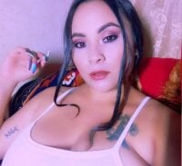 perlasofia09's Live Sex Cam Show