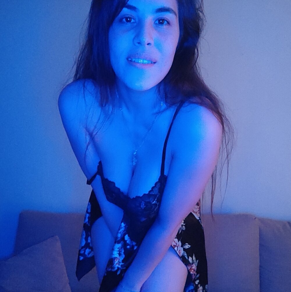 ErikaaGloss profile