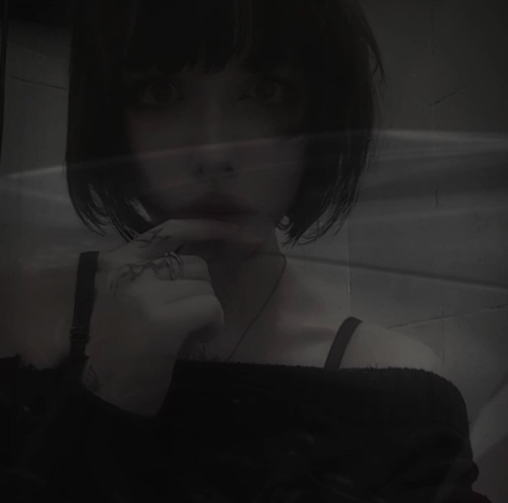 iluvcams.com loren_logan livesex profile in narnia-living-in-your-dreams cams