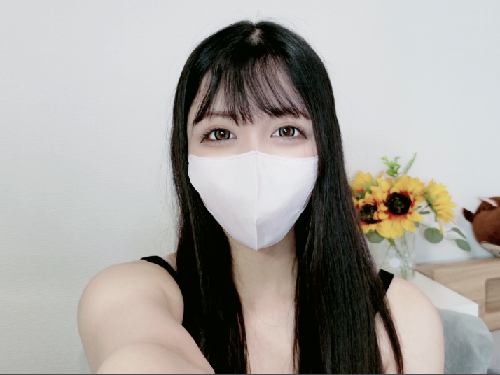yuna_yyy live cam model at StripChat