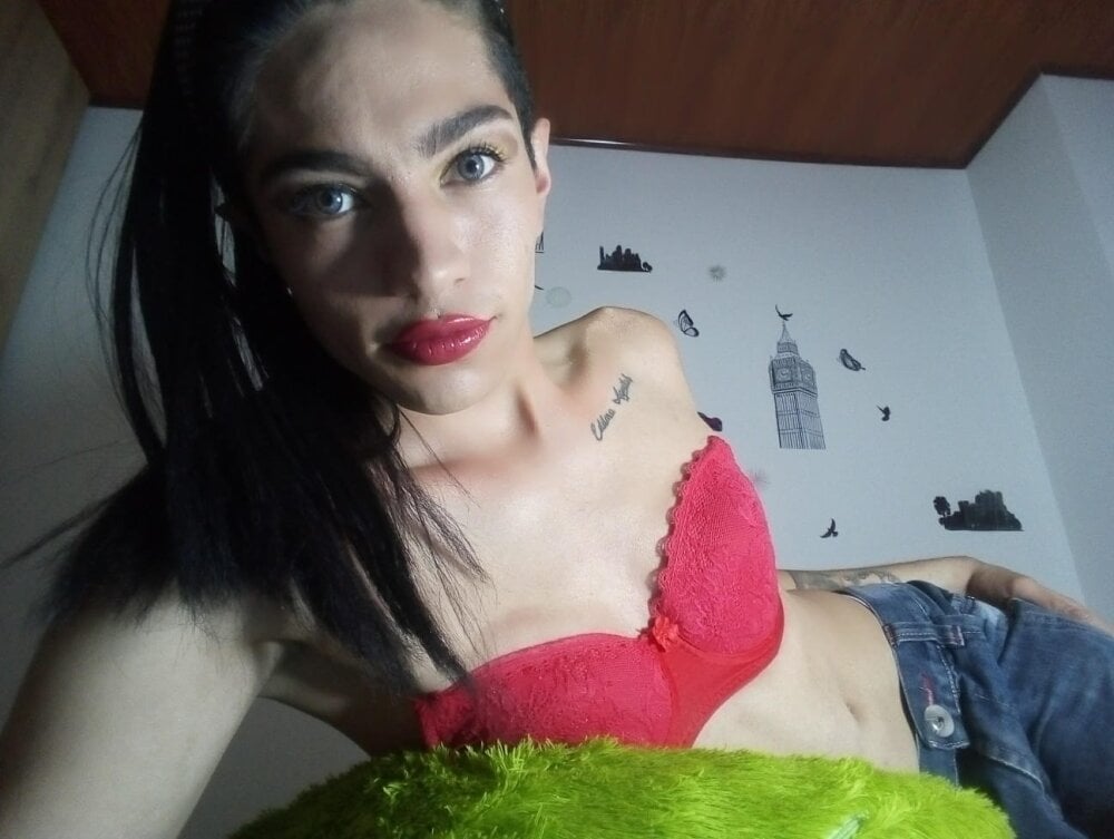 Samantha_McLain