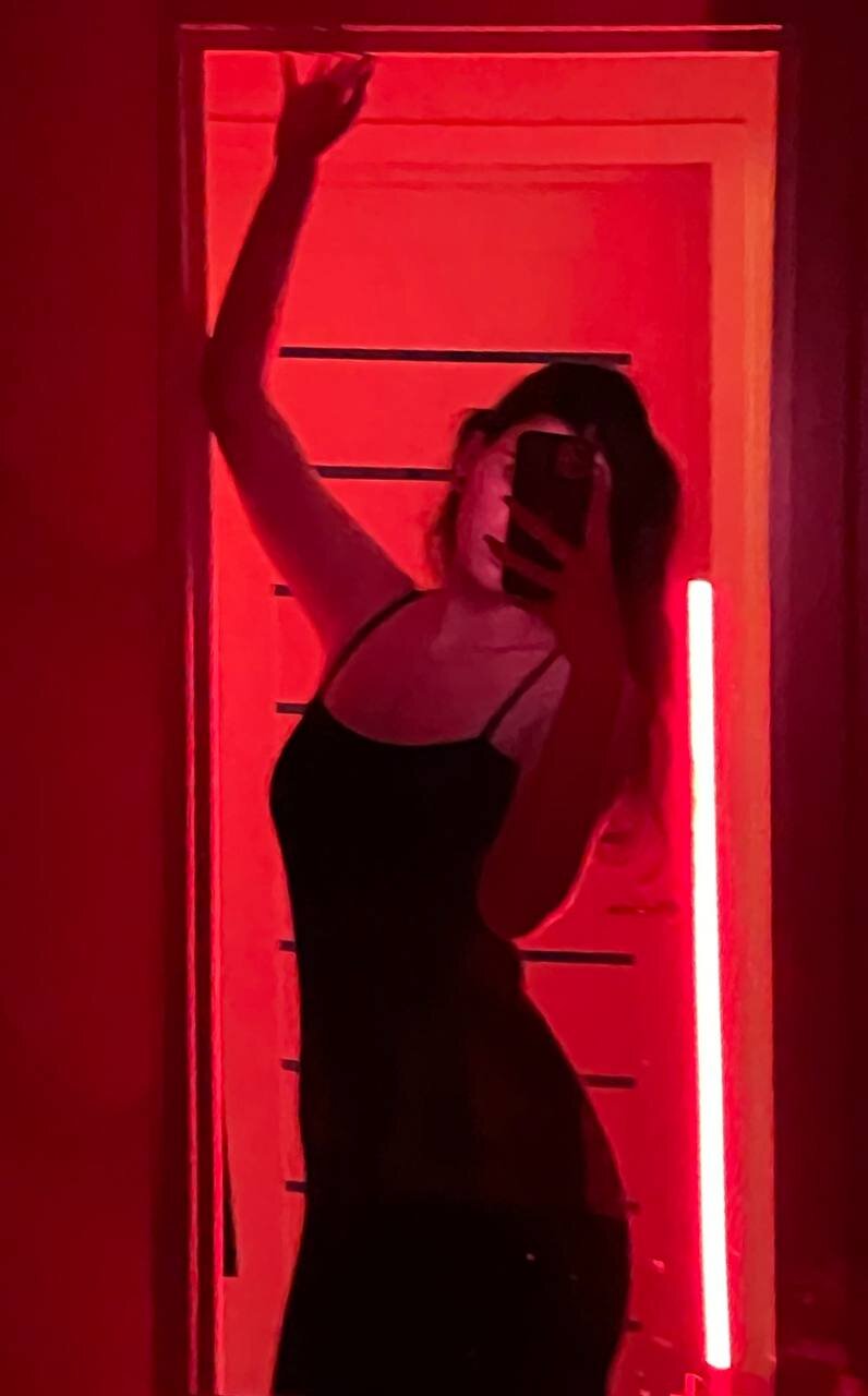 Amber_Lux69