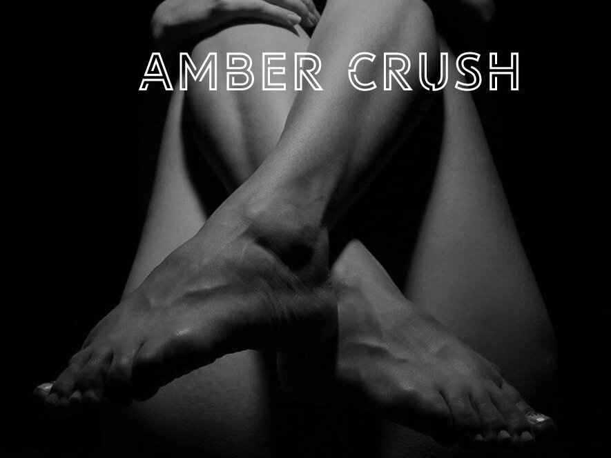 AmberCrush's Offline Chat Room