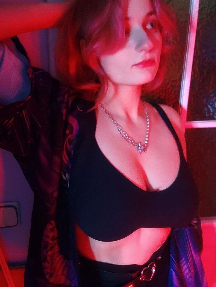 Evelyn_Harper@xh profile