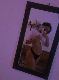 Susanababyhot's Offline XXX Chat