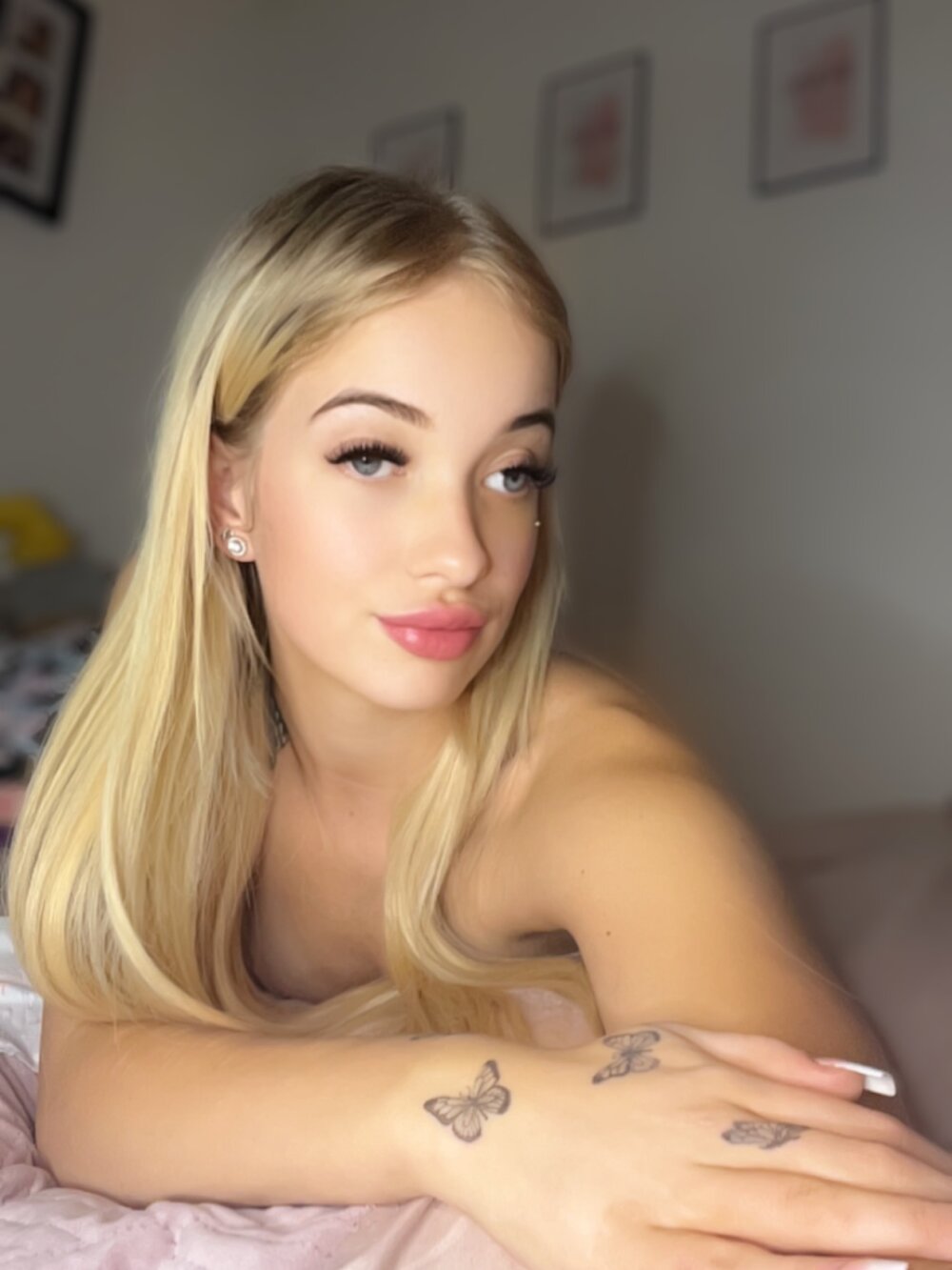 cydneyxox Chat XXX in diretta