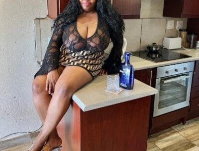 VoluptuousXX5 Female Gagging Webcam Nude