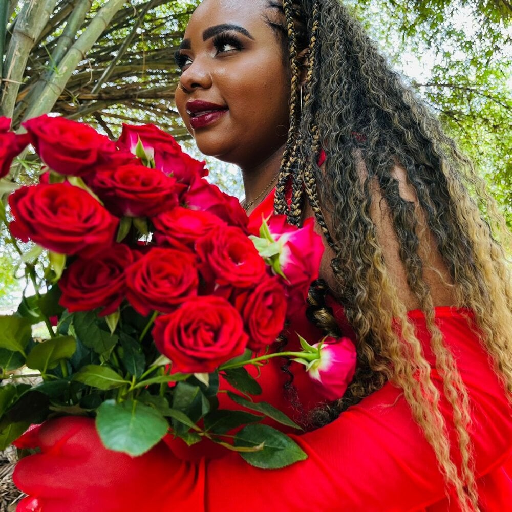 Live sex webcam photo for angelGgold #290520950