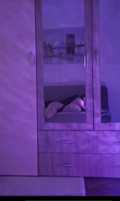 saurm243 from stripchat