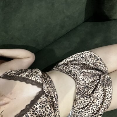 CansuKeser on StripChat