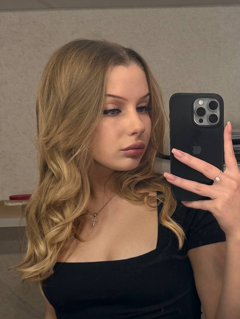 Anna_Muse69