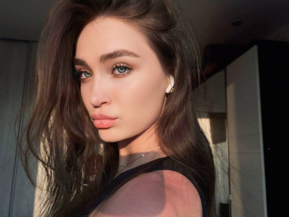 DevonaBones profile