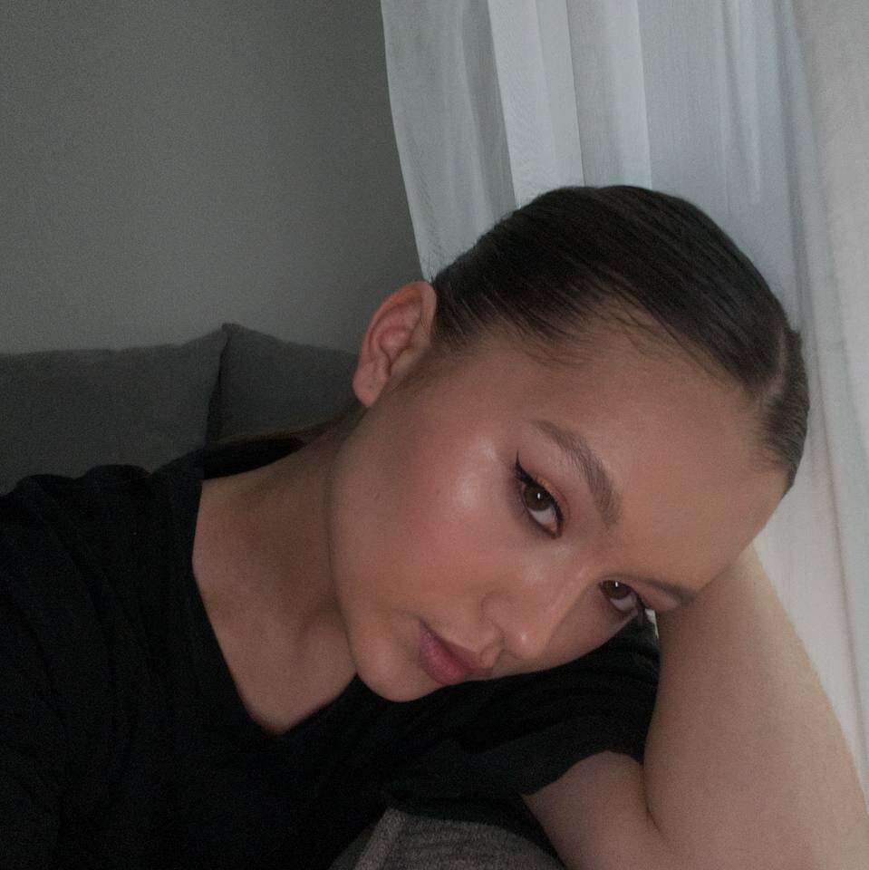 CoraFosters 🗾 live nude webcam