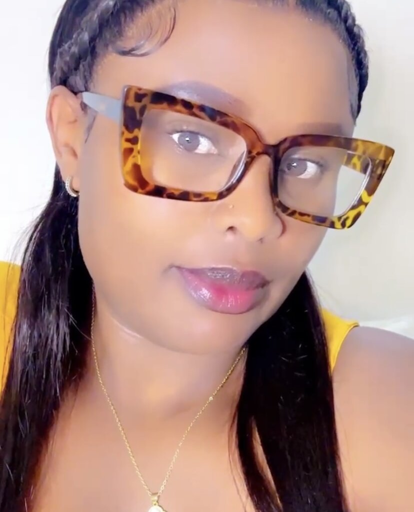 Ebony_goddez