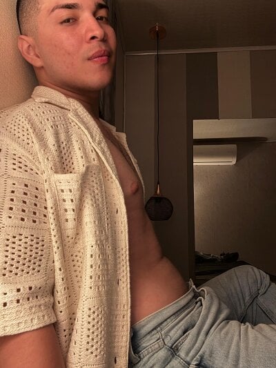 JUANDIAMONDS98 - Stripchat Pov Blowjob Cam2cam Boy 