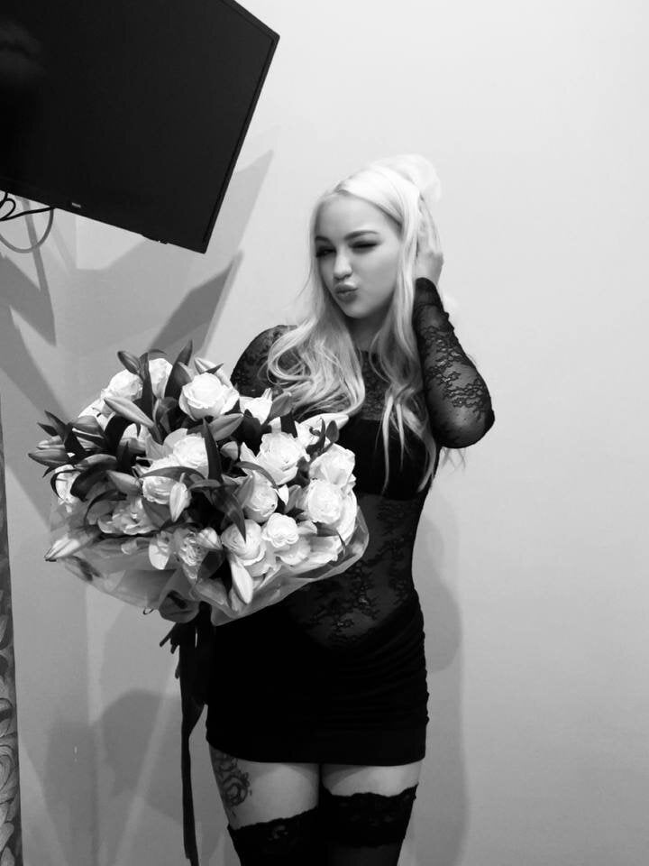 stripchat aliamur webcam profile pic via bestlivesexchat.com