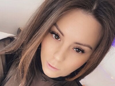 SurayaStars- 🅿 live online webcam