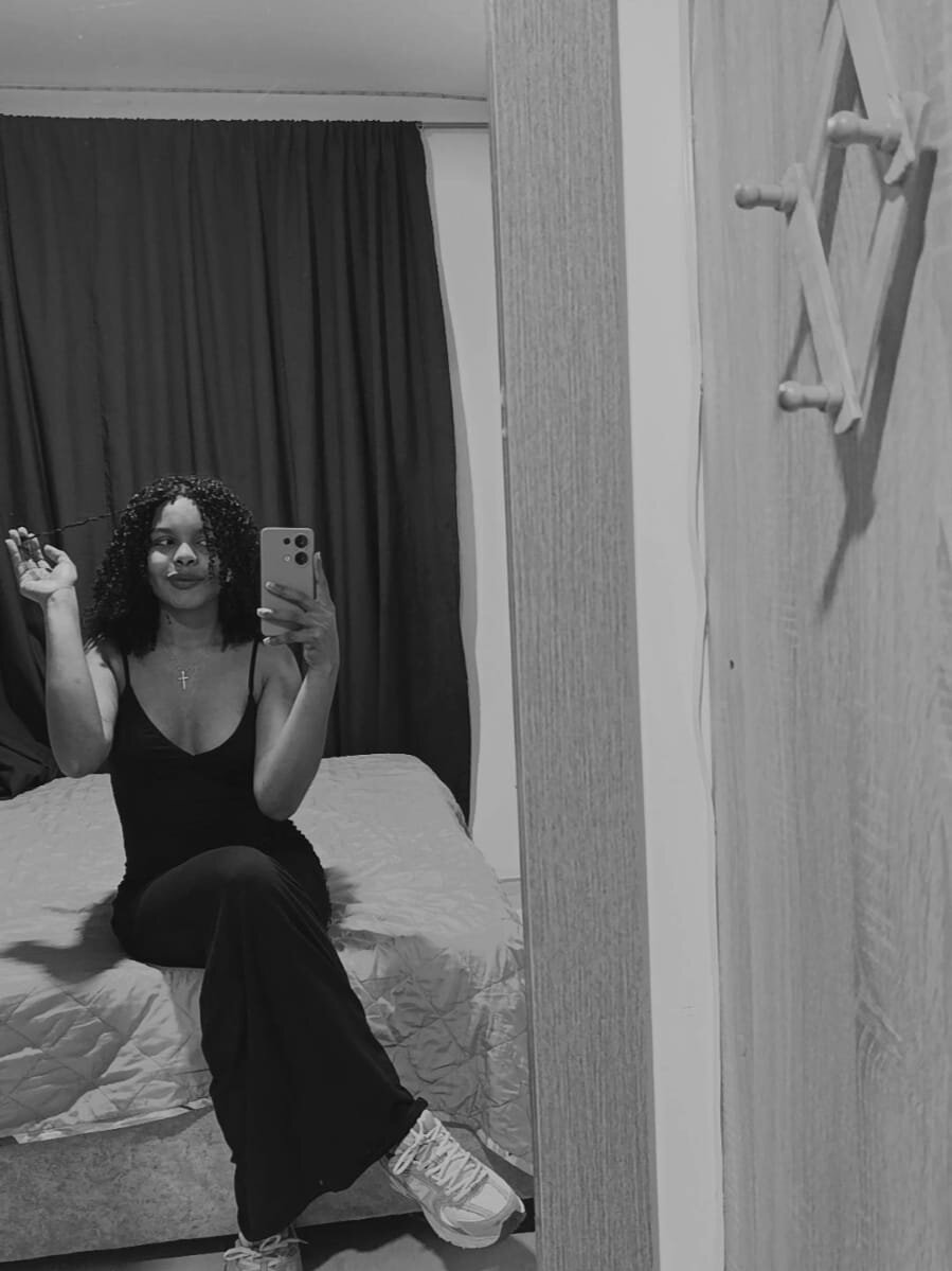 jahzaramezi_ from stripchat