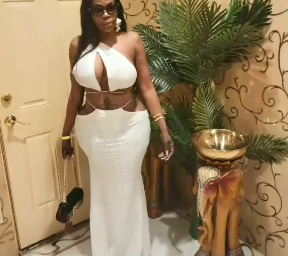 chocolatequee's most recent online preview