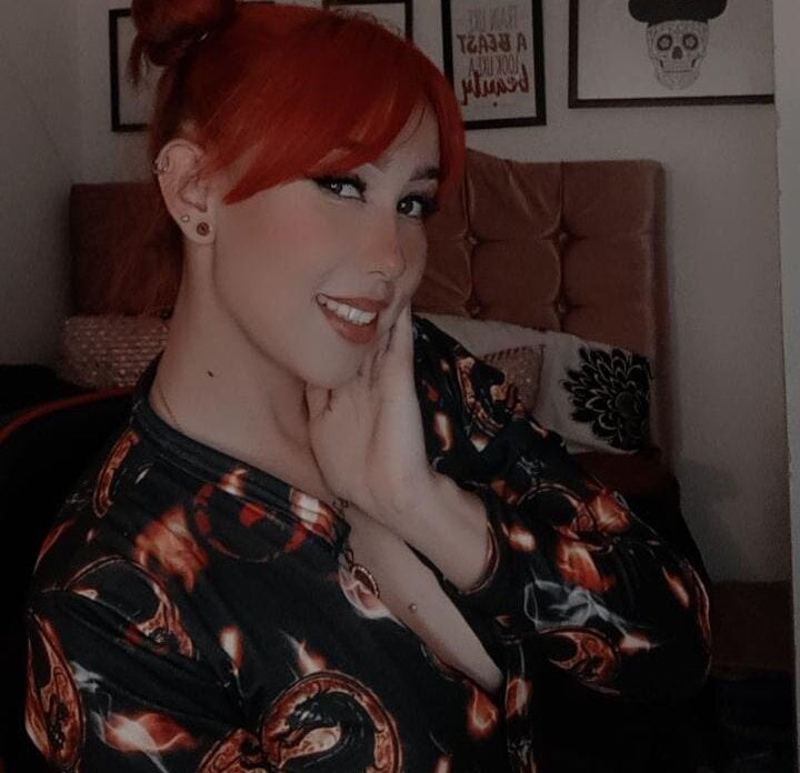 Skarlet_Adams28 profile