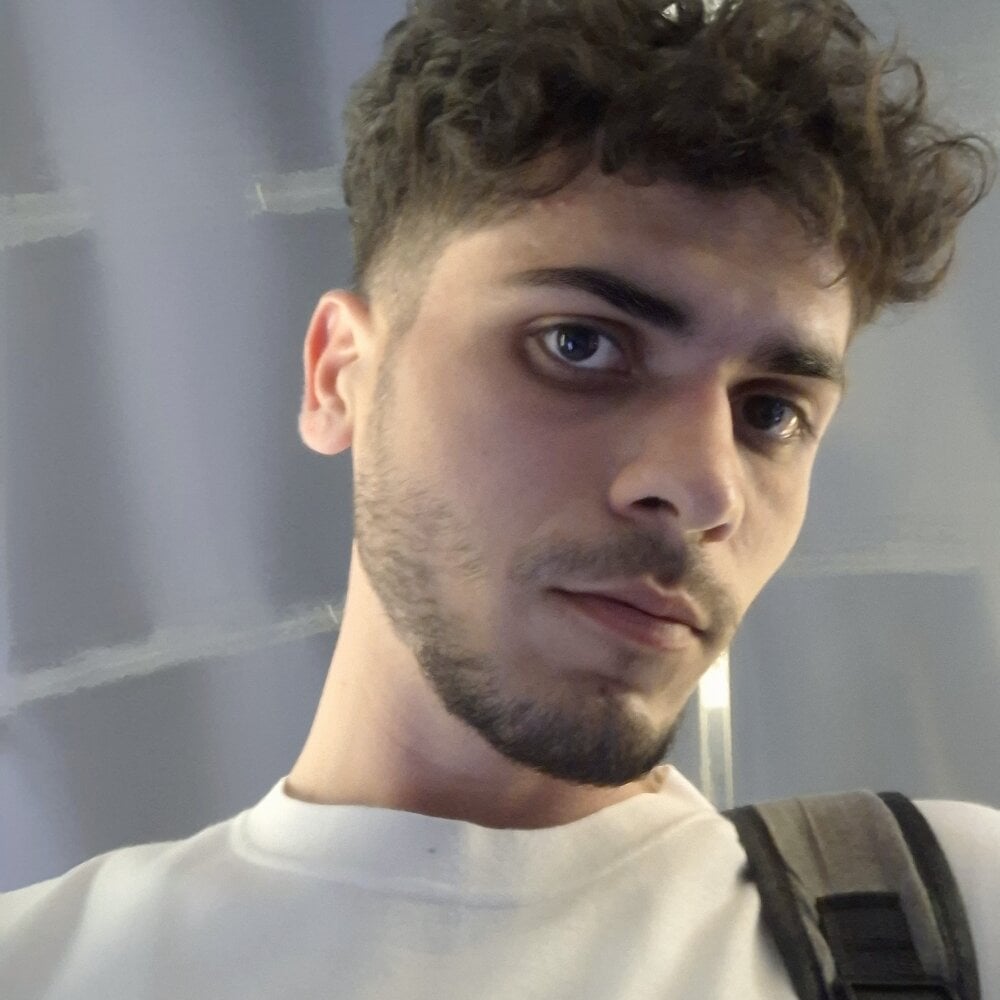 zaminn6789 from stripchat