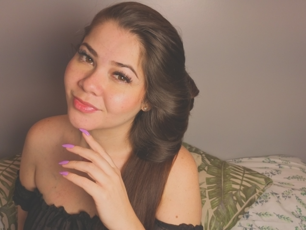 livesexasiancams.com amyvans_ livesex profile in probably next door cams