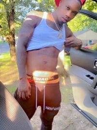 shomeagudtyme Webcam Model Profile