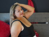 Luisa_curvy_'s Offline XXX Chat