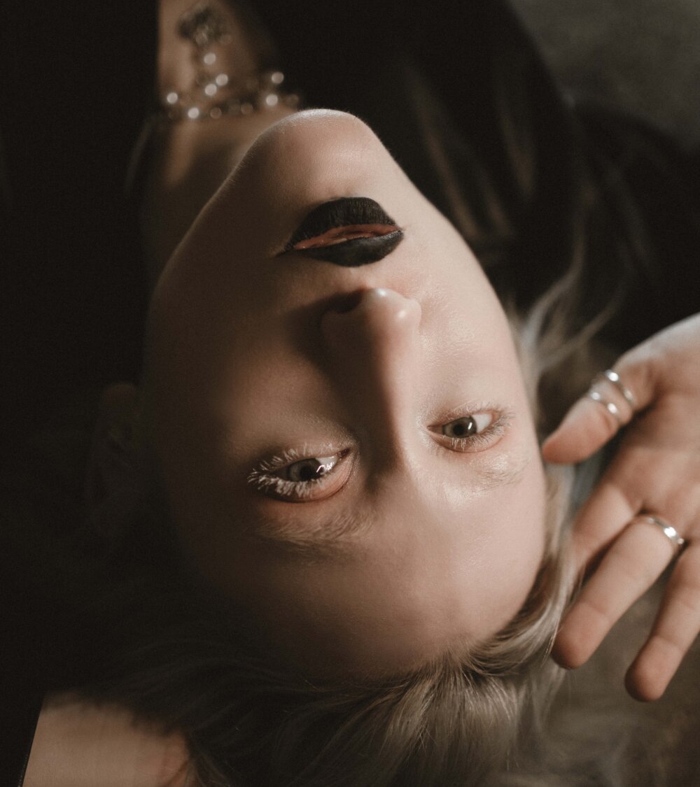 iluvcams.com torarowse livesex profile in large cams