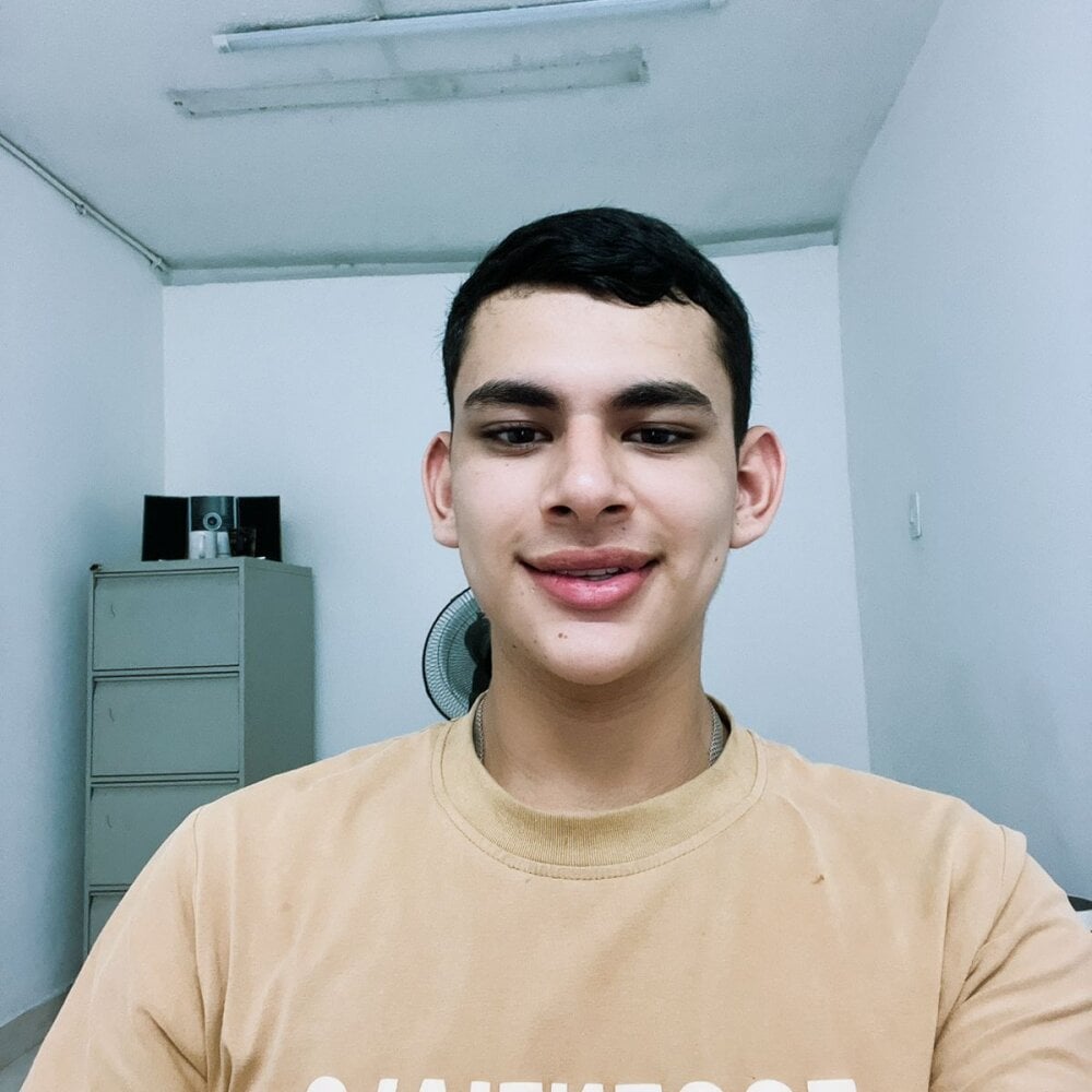 iker_07 from stripchat