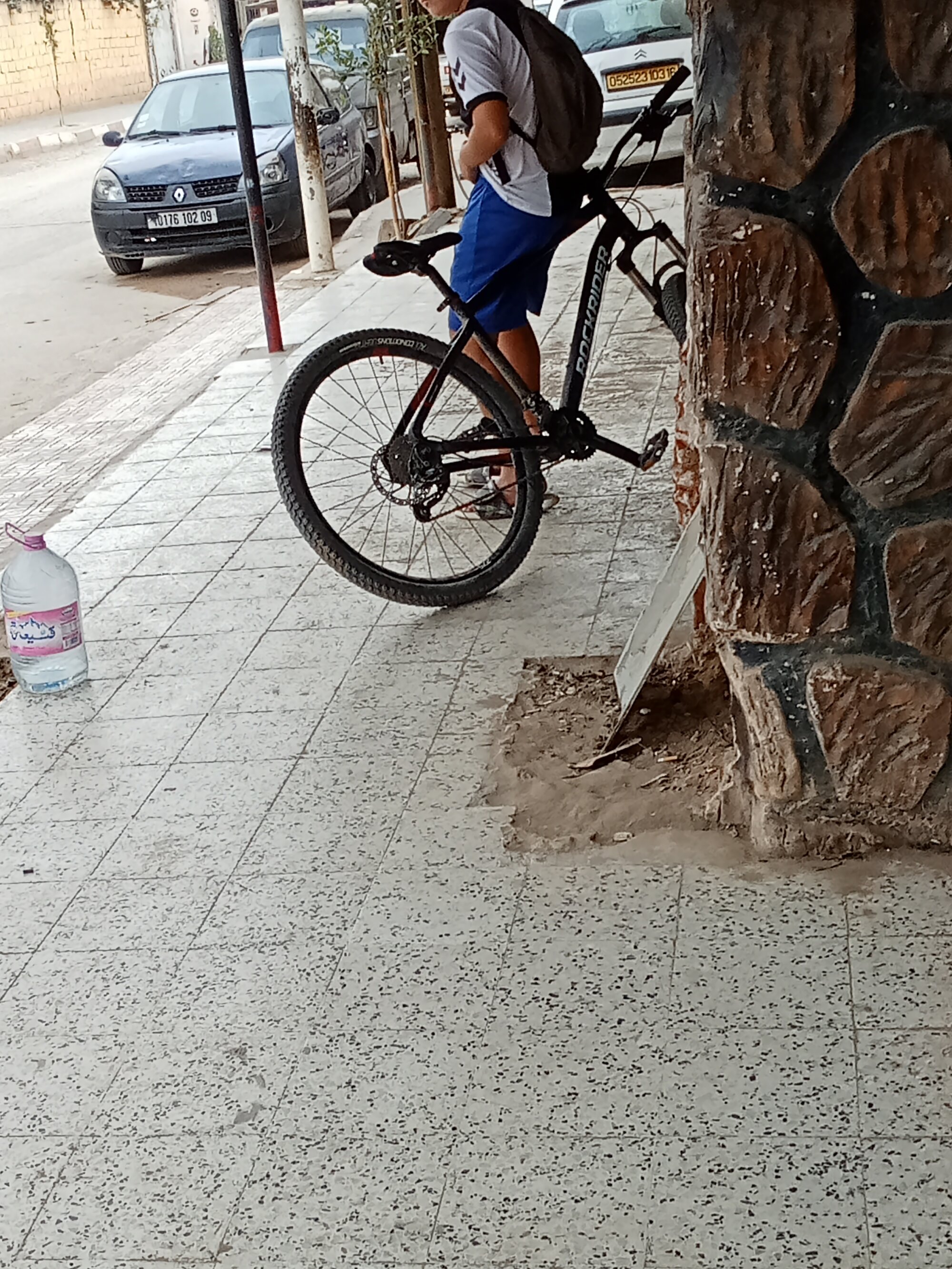 Hhjh566