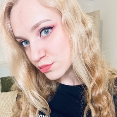 Nyymph Female Roleplay Live Webcam Strip