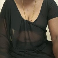 tamil-sandhana's Live Sex Cam Show