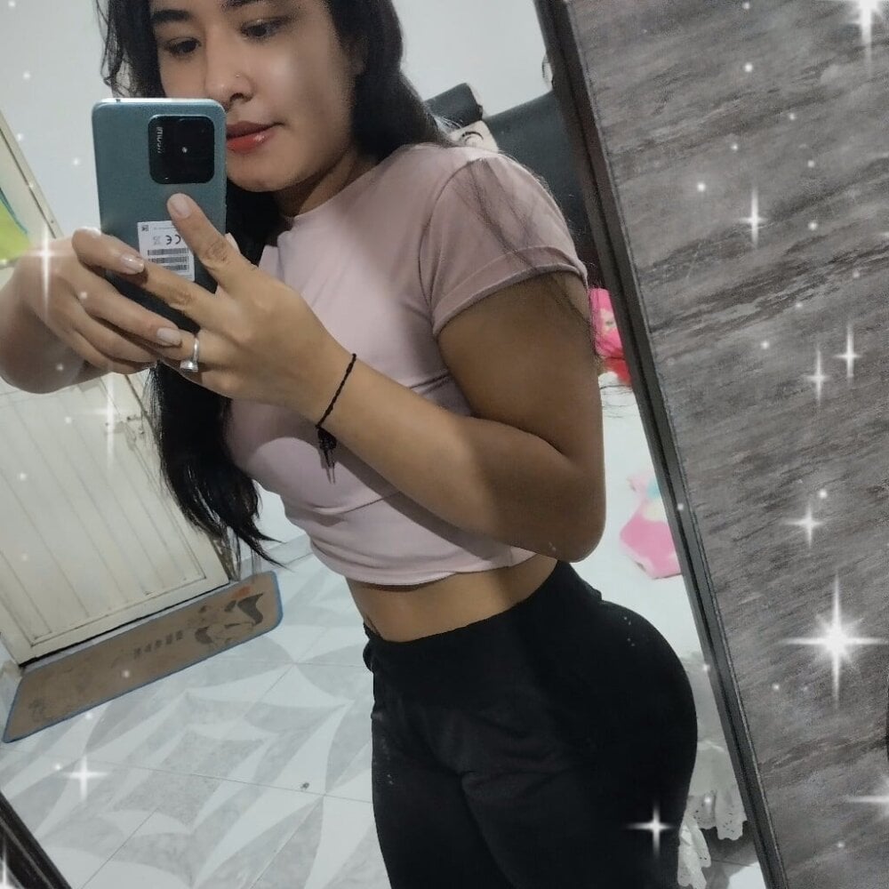 kenia_pink_t profile