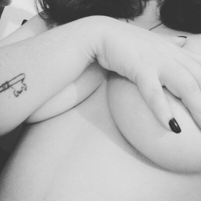 Shiny_Sara 🤙 live sex stream