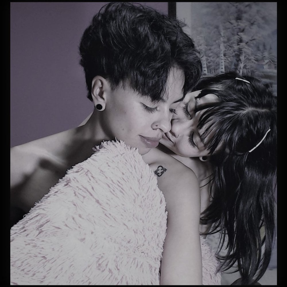 Live sex webcam photo for dulce_maria_x #289913260