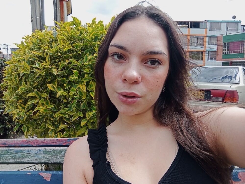 aniaa__ profile