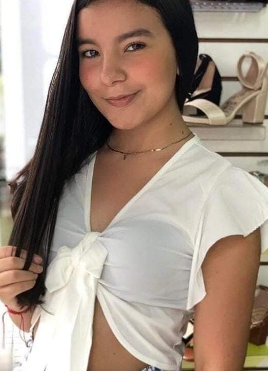 Grace_cute Free Live Webcam Show & XXX Chat | xHamsterLive