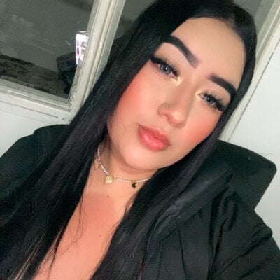 Anaishotcm101 Female Bigasslatin Live Webcam Adult