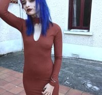 stayweird's Offline Chat Room