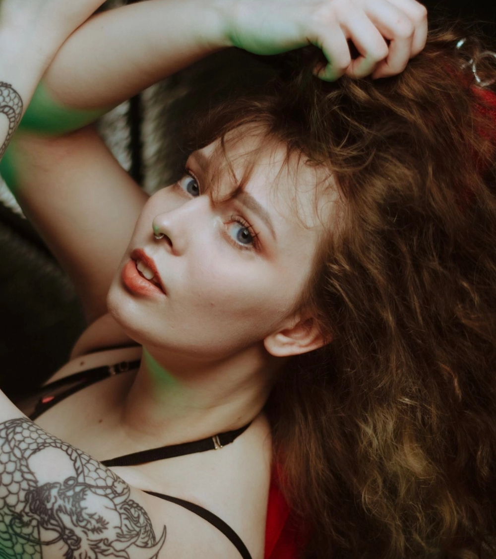 elivecams.com aliceinloveee livesex profile in dreaming-of-you-spain-mallorca cams