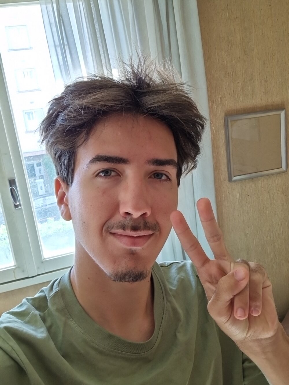 pierroponey69 from stripchat
