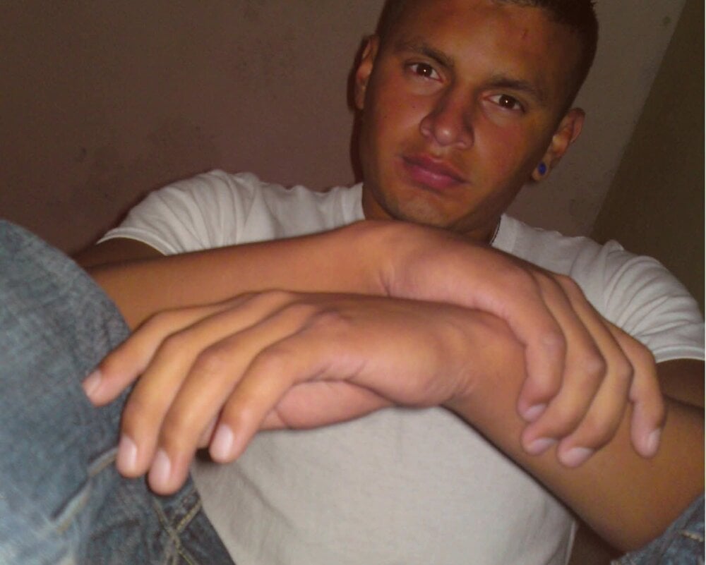 cdavidiazj from stripchat