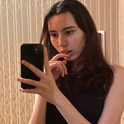 tasty_iris 🐆 live cam