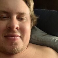 Dreamingboy17's Offline Chat Room